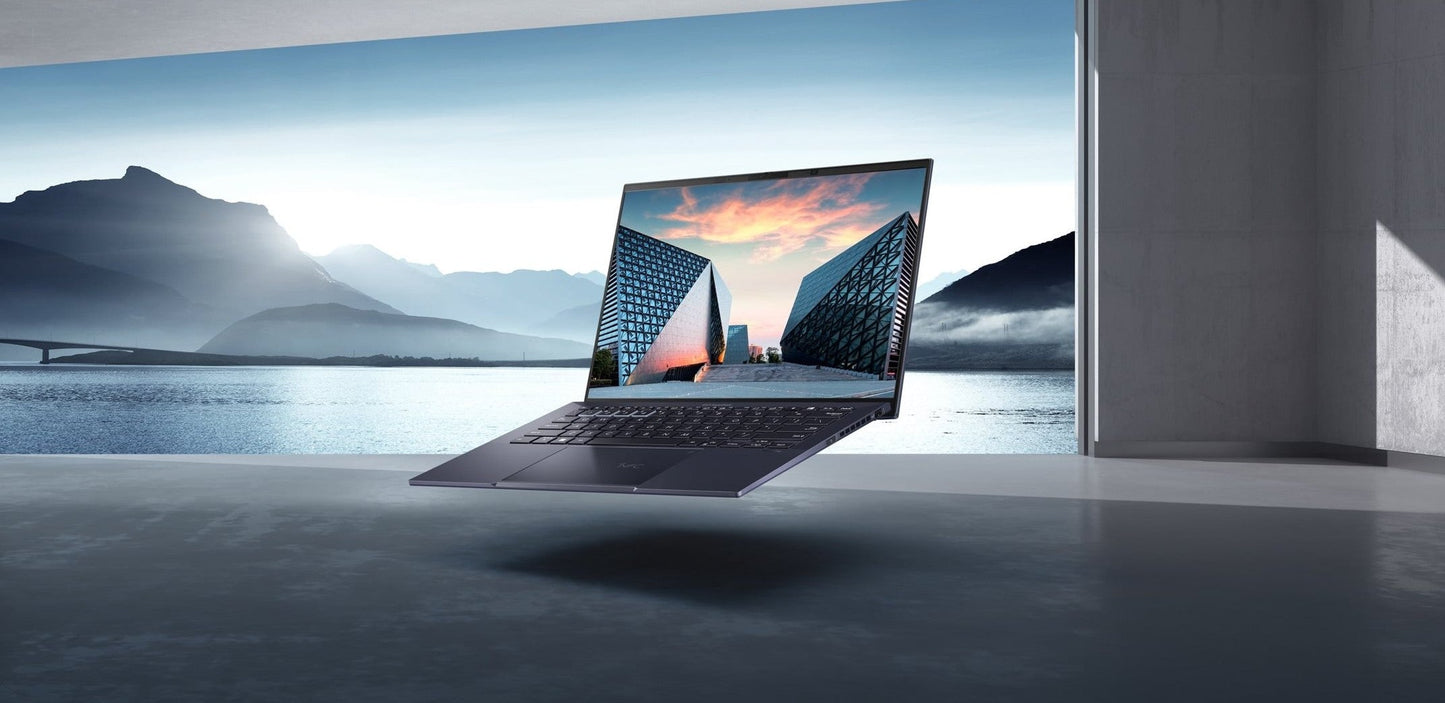ASUS ExpertBook B9 OLED 14" Notebook, Intel Core 7 150U, 32GB RAM, 1TB SSD