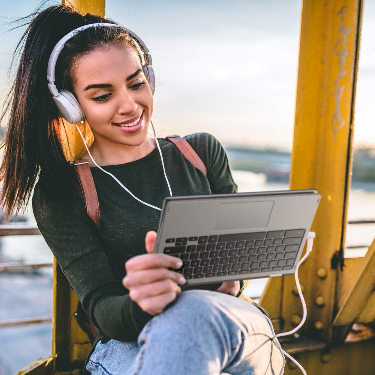 Acer Chromebook Spin 311 11.6" Touchscreen Convertible Notebook, Intel Celeron N4000, 4GB RAM, 64GB eMMC