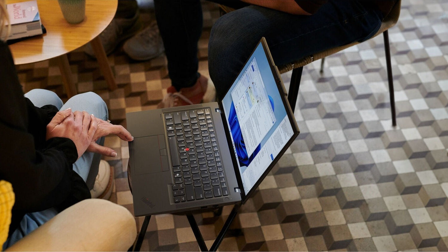 Lenovo ThinkPad T14 Gen 5 14" Multi-Touch Laptop, Intel Core Ultra 7 165U, 32GB DDR5 RAM, 1TB SSD (Black)