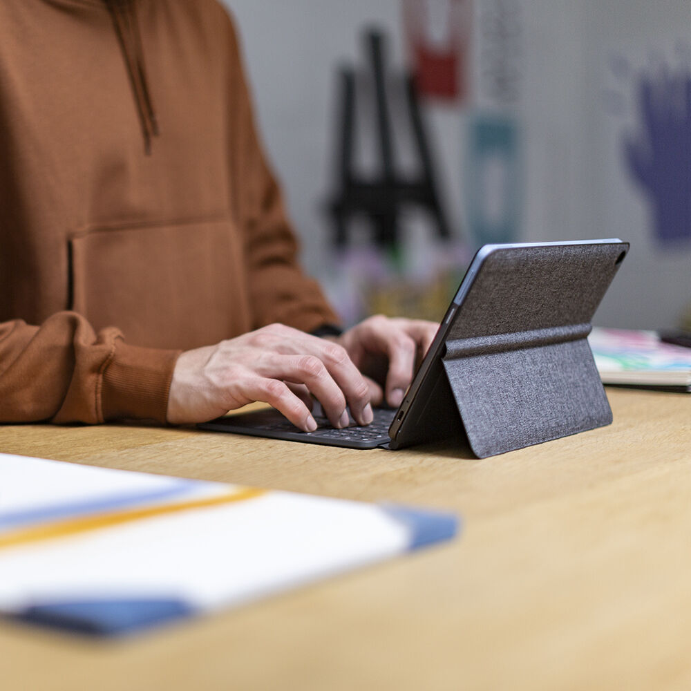 Lenovo IdeaPad Duet 10.1" Multi-Touch 2-in-1 Chromebook, MediaTek Helio P60T, 4GB RAM, 64GB eMMC (Ice Blue & Iron Gray)